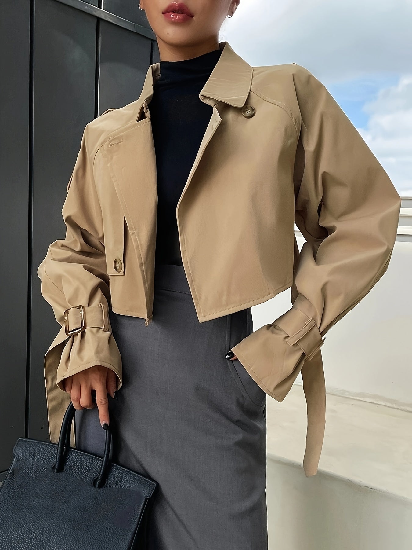 Camille | Schicker kurzer Trenchcoat mit zeitloser Schneider-Eleganz