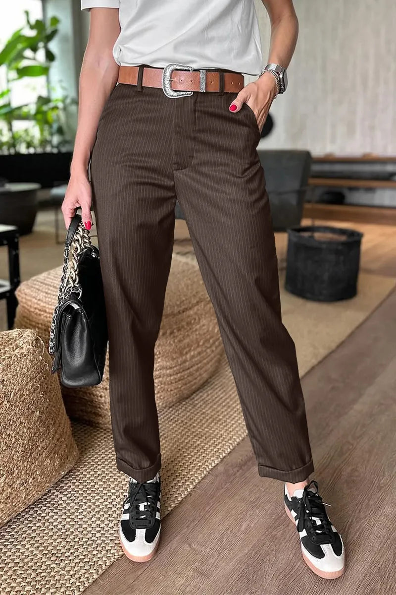 ELEGANTE, FIGURSCHMEICHELNDE HOSE MIT STREIFEN