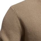 Konrad | Stilvolles Herrenpullover mit Knopfdesign